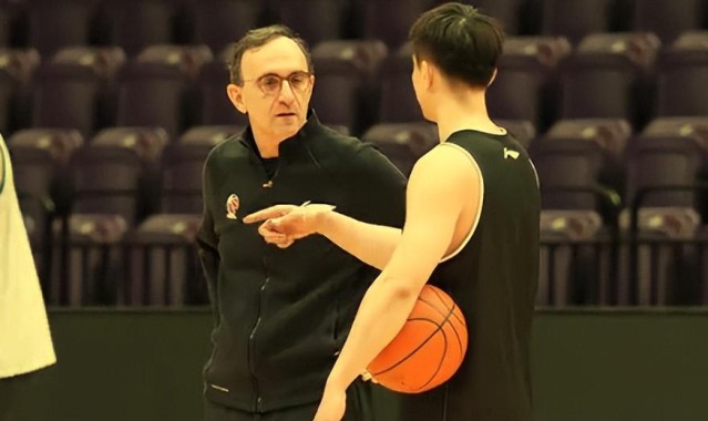 华体会官网-下午4点辽篮VS北控教学赛上演！乌戈先验货哈维，再检验布罗金顿